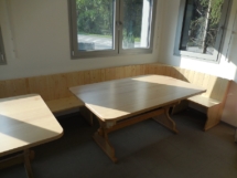 M&amp;T Massivholzmöbel
